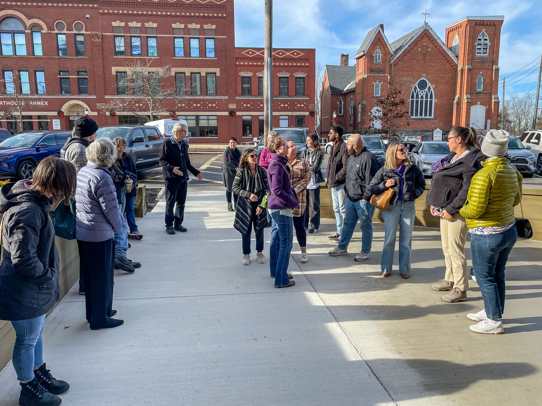 TDA Tours Geauga County Courthouse